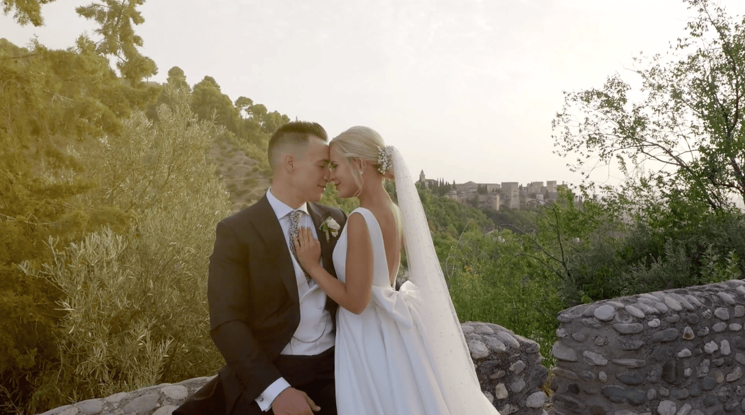 Vídeo de boda en La Chumbera Granada - Novios con vistas a la Alhambra al atardecer